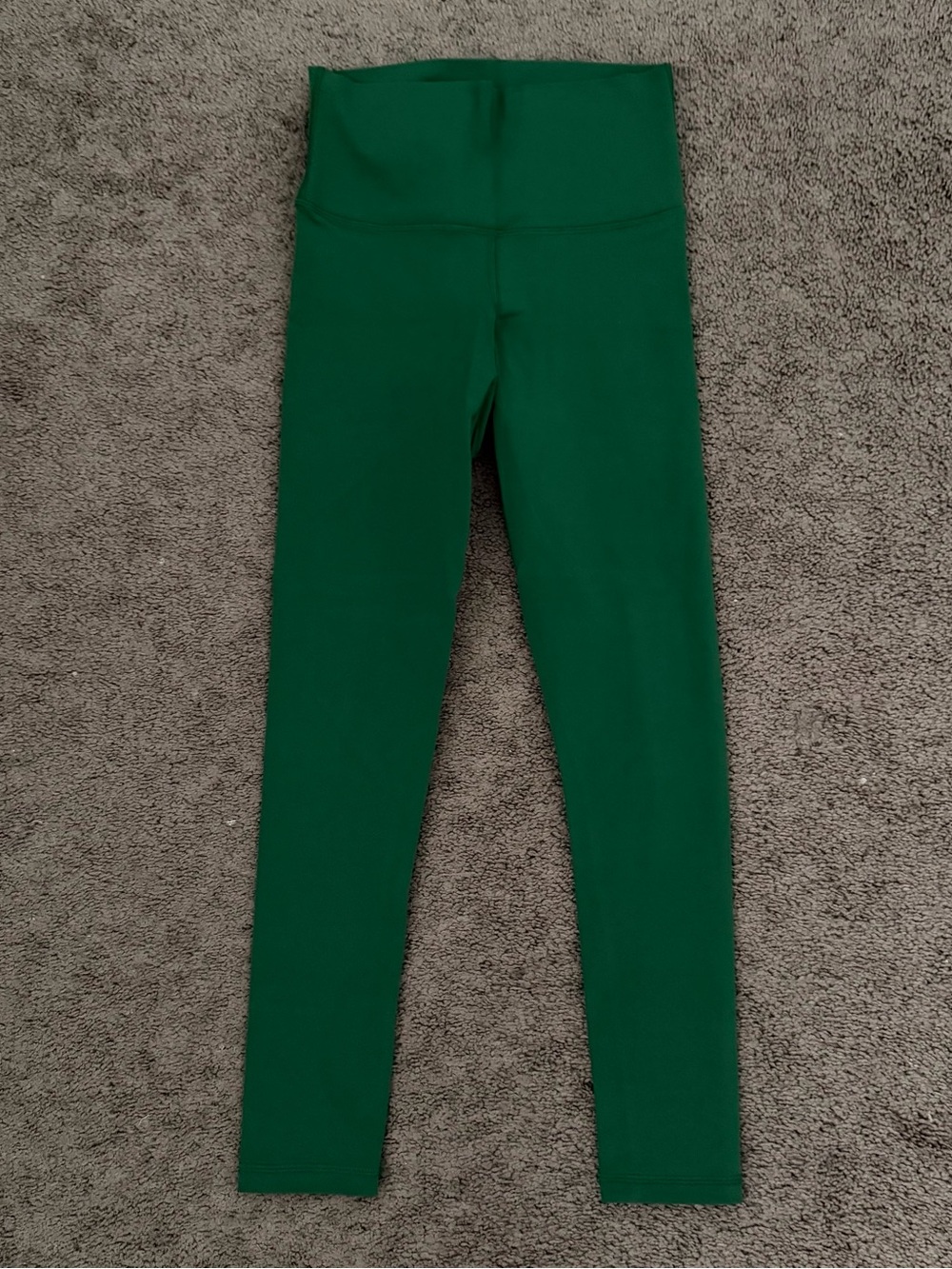 Aritzia TnAction Life cheeky hi-rise legging